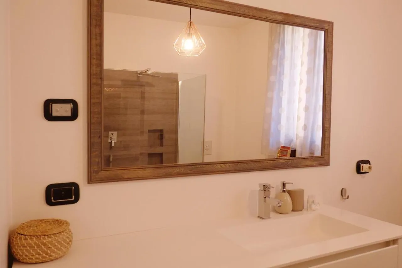Orea Spiti - Modern Oasis Near Milan Assago