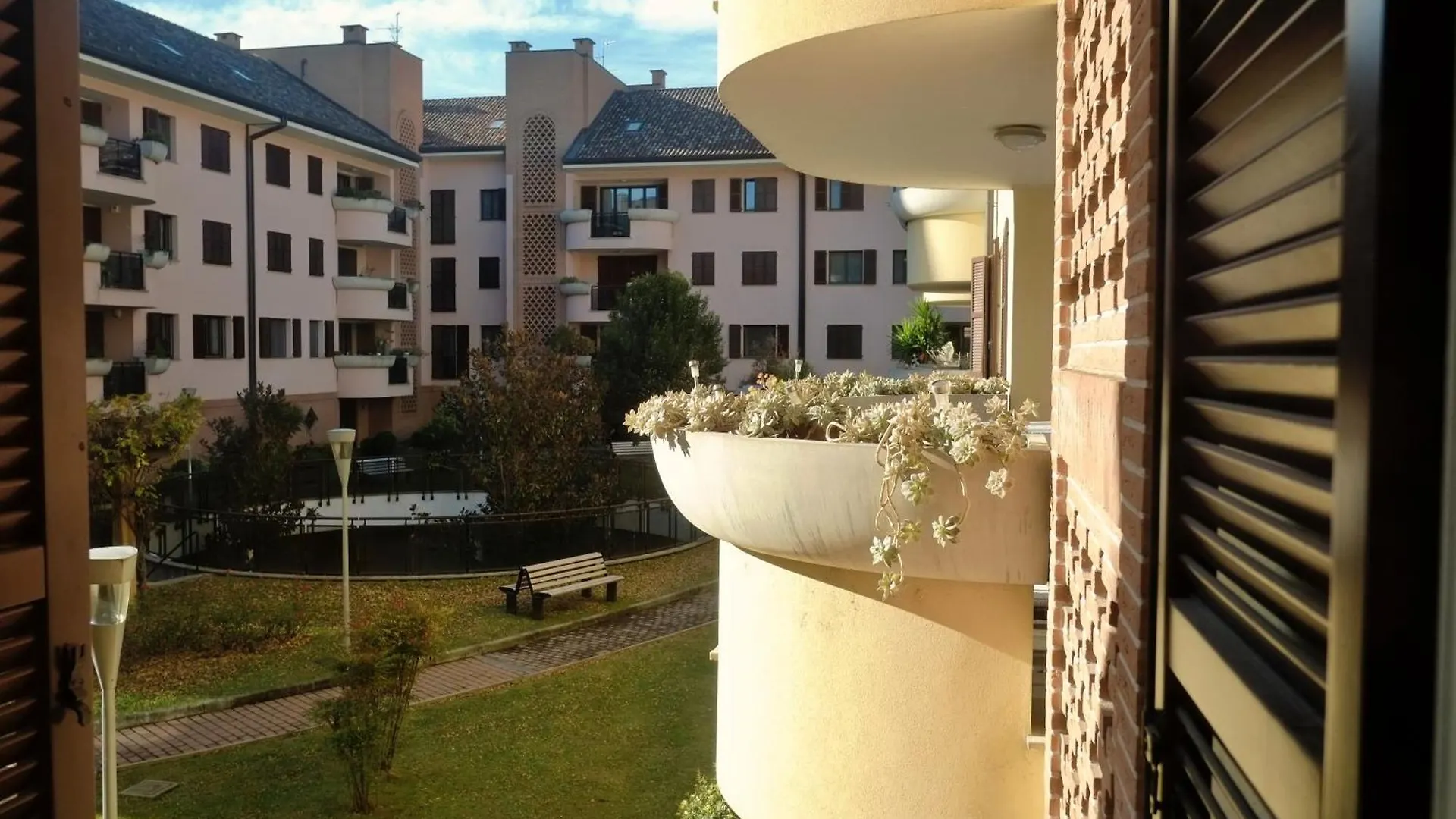 Appartamento Orea Spiti - Modern Oasis Near Milan Assago