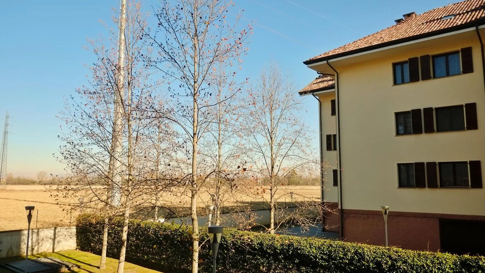 Orea Spiti - Modern Oasis Near Milan Assago Appartement